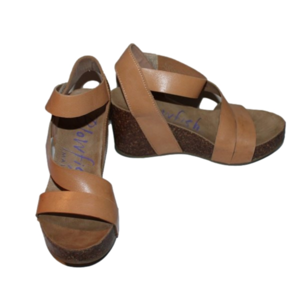 Blowfish Shoes - SUPER CUTE LADIES BLOWFISH MALIBU WEDGE STRAPPY SANDALS - 6 1/2